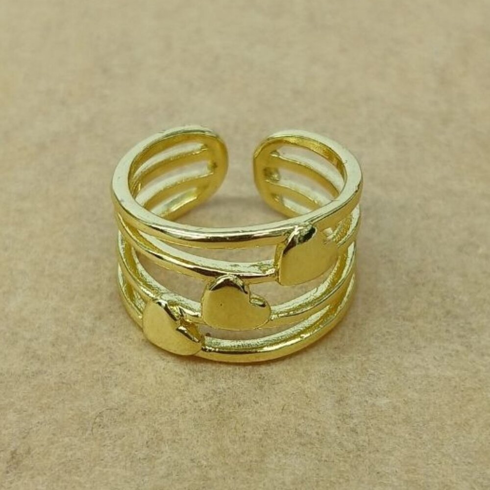 Gold plated adjustable ring for women's , New with tags